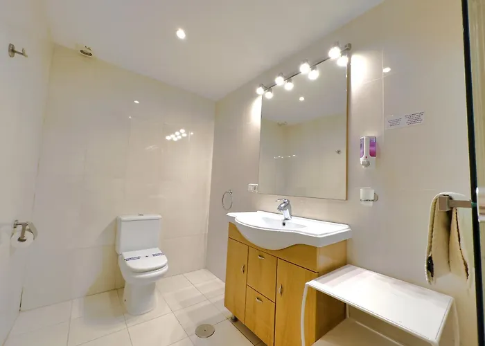 Skol 2a Amazing 2 Bedroom Skol Appartement