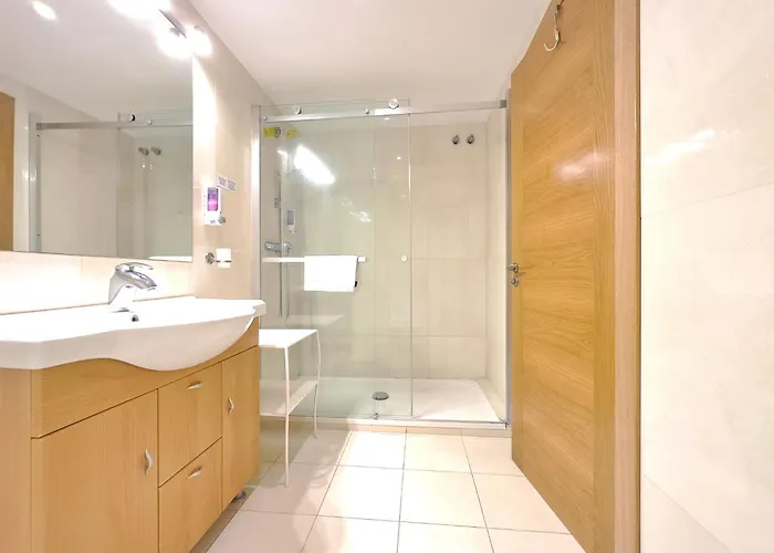 Skol 2a Amazing 2 Bedroom Skol Appartement