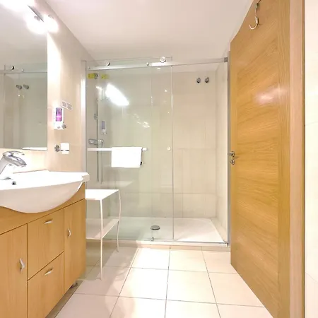 Skol 2a Amazing 2 Bedroom Skol 아파트